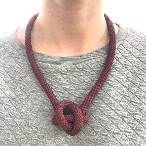 Burgundy long rope necklace multiple ways to wear - Picture 10 of 15